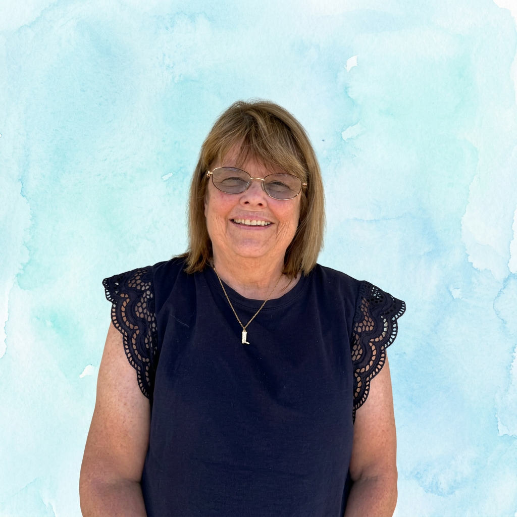 Paula — Receptionist